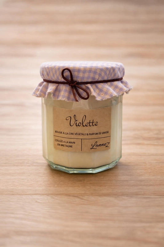 Bougie violette