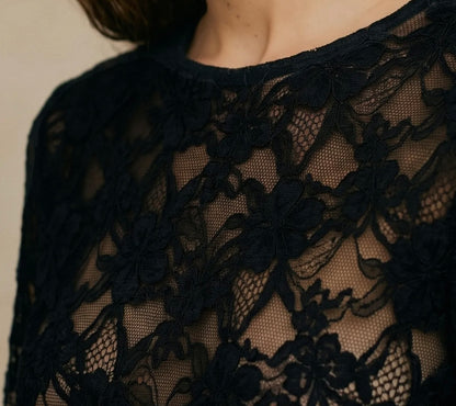 CÉLESTE – Blouse en dentelle florale noir