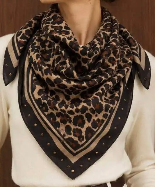 Foulard Bianca – Léopard & Clous
