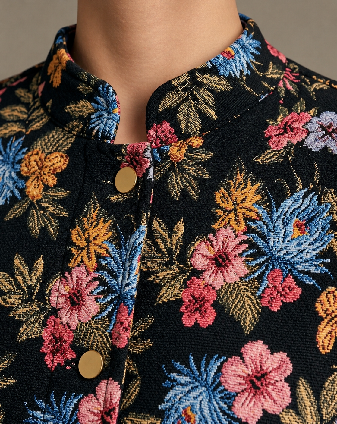 SUZANNE – Veste courte en jacquard fleuri