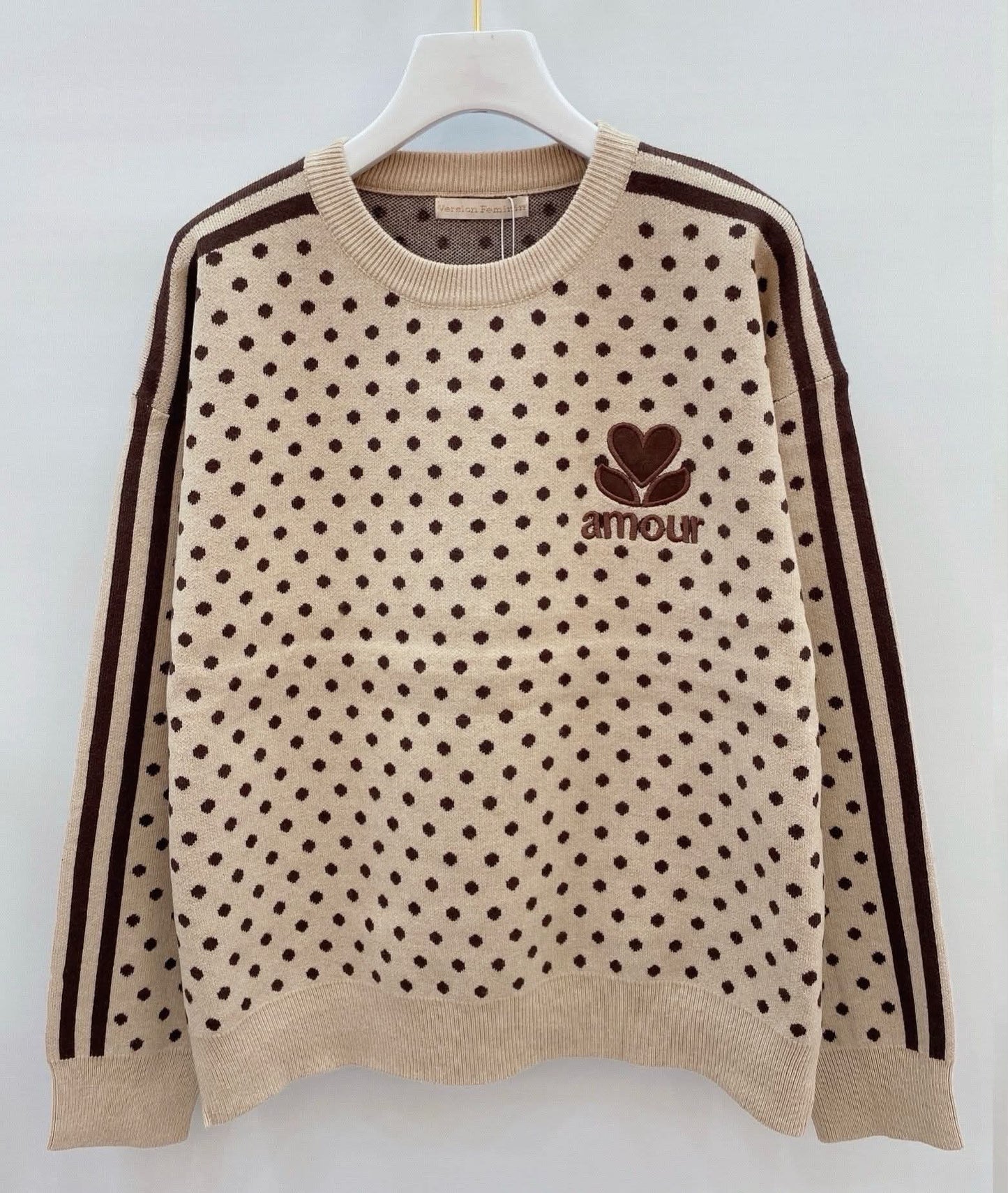 Pull Léa – Maille Amour & pois élégants
