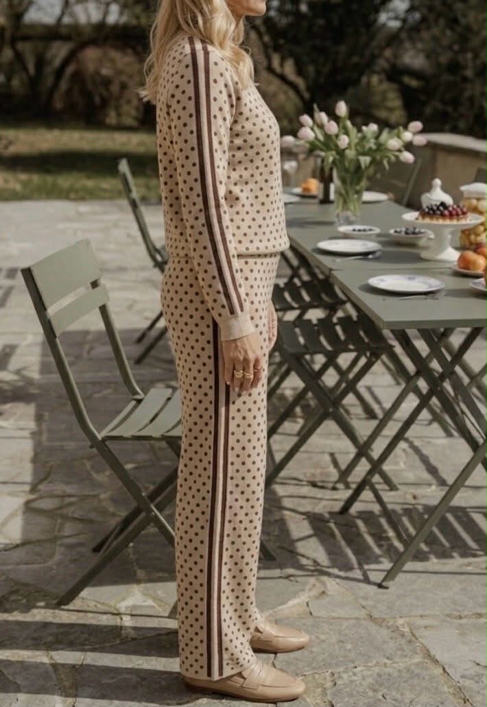 Pantalon Léa – Maille Amour & pois élégants