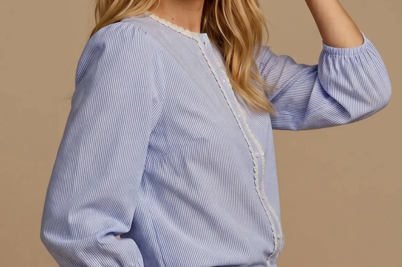 Blouse Élise – Rayures & galon festonné