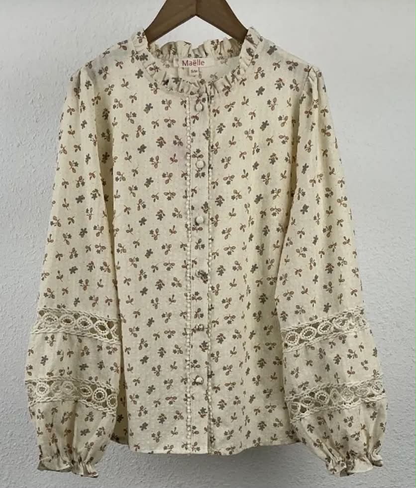 🌼 Blouse CÉLESTE – Écru fleuri