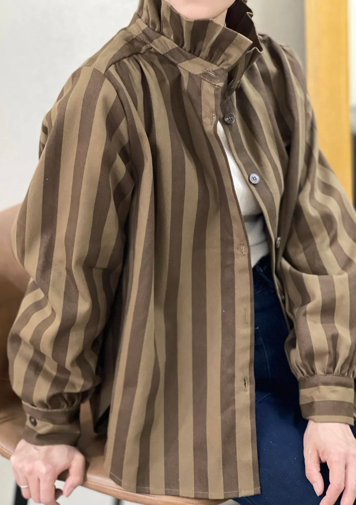 Chemise AGATHE – Rayures chocolat & kaki